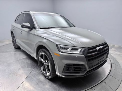Used 2020 Audi SQ5 Premium Plus w/ Premium Plus Package AWD/4WD image 3