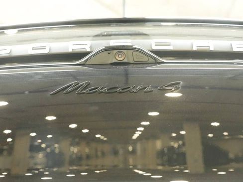 New 2026 Porsche Macan 4 Electric AWD/4WD image 37