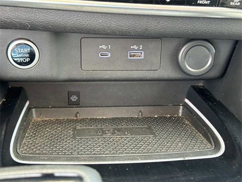 Used 2021 Nissan Rogue Platinum image 23