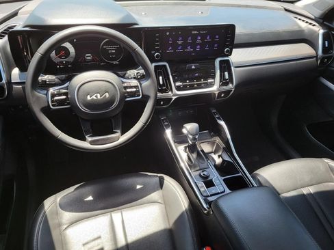 Used 2023 Kia Sorento SX AWD/4WD image 20