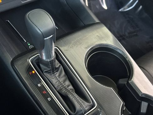 Used 2025 Honda Civic Sport Touring image 17