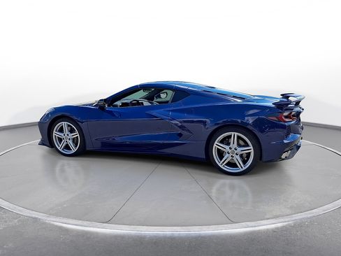 Used 2025 Chevrolet Corvette Stingray Preferred Cpe w/ Z51 Performance Package RWD image 5