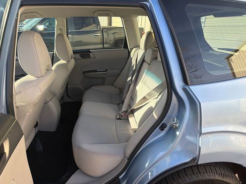 Used 2011 Subaru Forester 2.5X w/ Alloy Wheel Value Pkg image 10