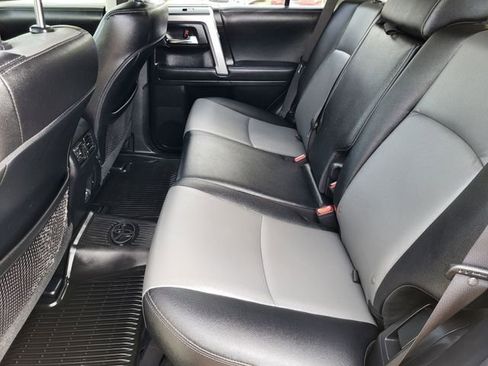Used 2023 Toyota 4Runner SR5 Premium w/ Moonroof Package AWD/4WD image 22
