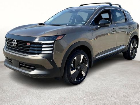 New 2026 Nissan Kicks SR image 5