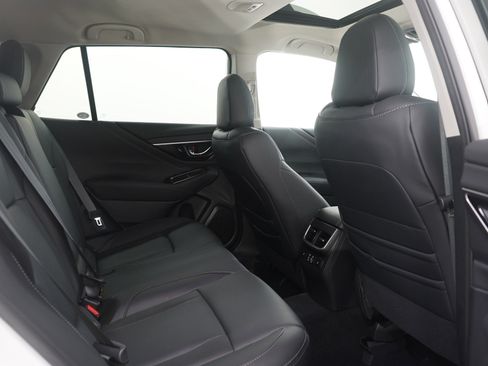 Used 2025 Subaru Outback Touring image 14