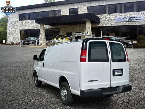 Used 2022 Chevrolet Express 2500 w/ Driver Convenience Package RWD image 5