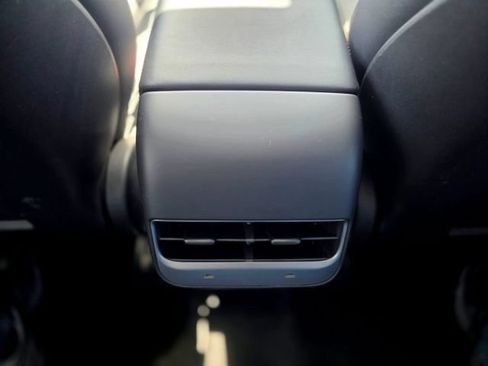 Used 2023 Tesla Model Y Long Range AWD/4WD image 25