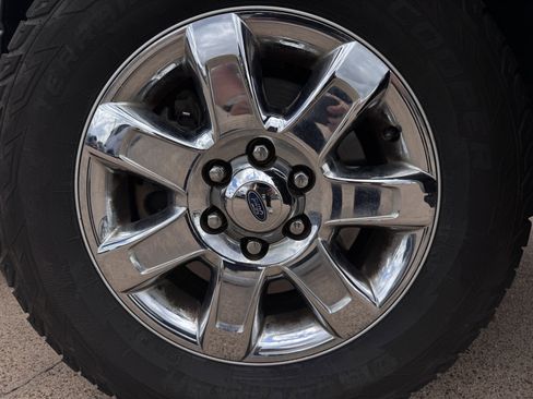 Used 2013 Ford F150 XLT w/ Luxury Equipment Group image 10