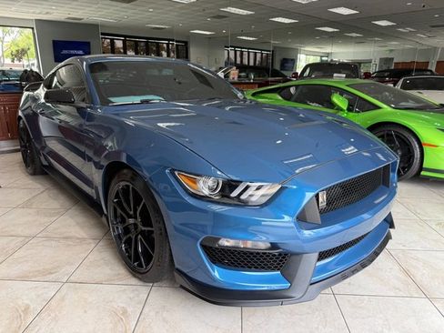 Used 2019 Ford Mustang Shelby GT350 w/ Technology Package RWD image 34