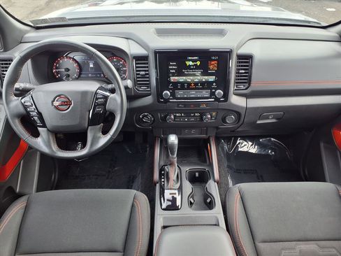 Certified 2023 Nissan Frontier PRO-4X w/ Tow Package image 13