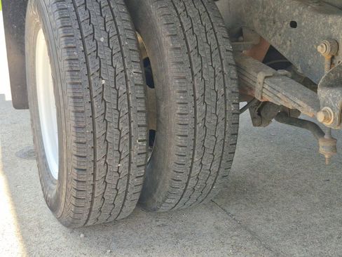 Used 2024 Ford E-350 and Econoline 350 Super Duty w/ Power Windows & Locks Group RWD image 21