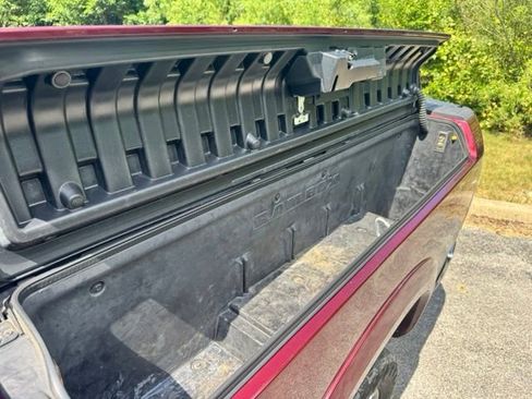 Used 2017 RAM 2500 Limited AWD/4WD image 12