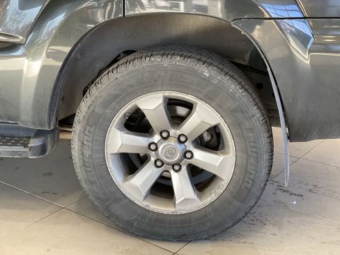 Used 2007 Toyota 4Runner Limited image 13