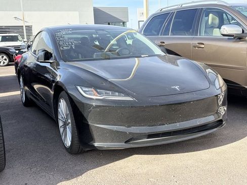Used 2024 Tesla Model 3 Standard Range RWD image 3
