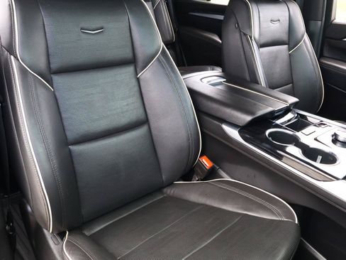 Certified 2025 Cadillac Escalade Sport w/ Touring Package AWD/4WD image 25