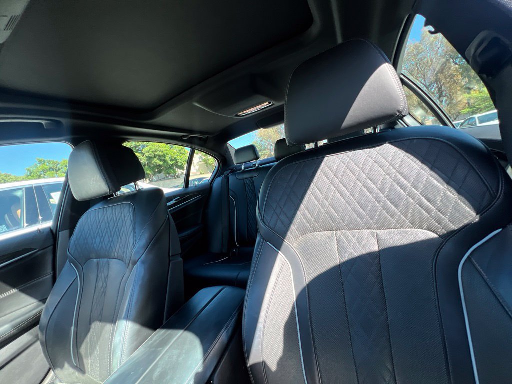 Used 2018 BMW 540i RWD image 21