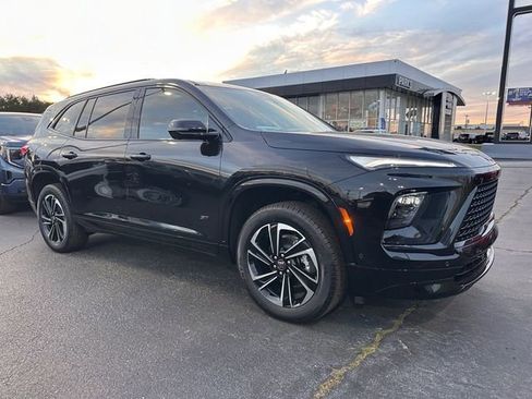 New 2026 Buick Enclave Sport Touring w/ Super Cruise Package image 2