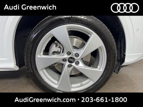 Used 2025 Audi Q5 Premium Plus w/ Premium Plus AWD/4WD image 9
