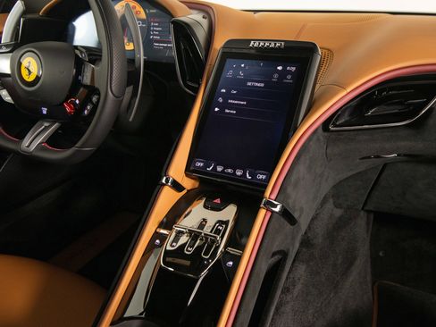 Certified 2022 Ferrari Roma image 35