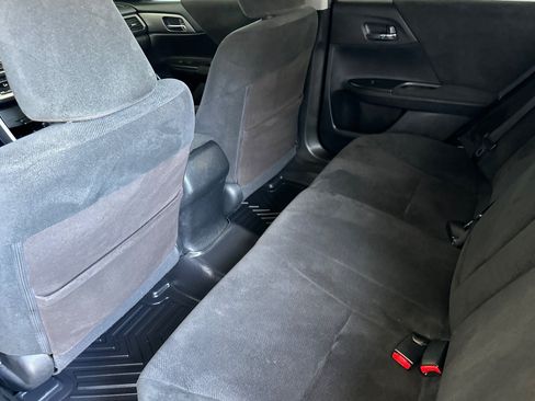 Used 2013 Honda Accord LX image 24