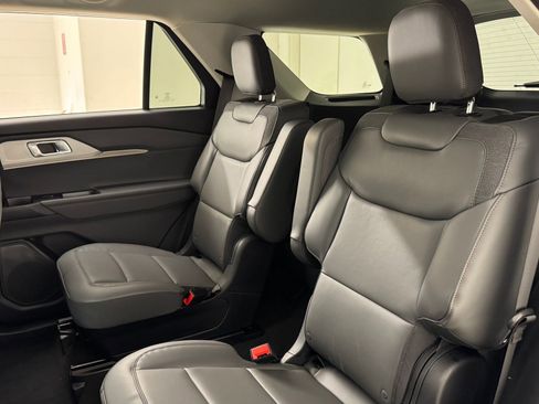New 2026 Ford Explorer Active w/ Active Comfort Package image 29
