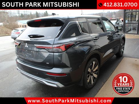 New 2026 Mitsubishi Outlander SE image 9