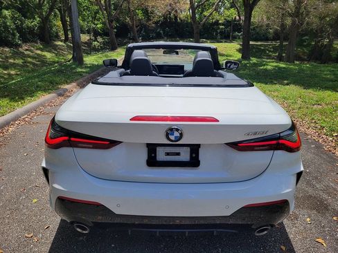 Used 2026 BMW 430i Convertible image 6