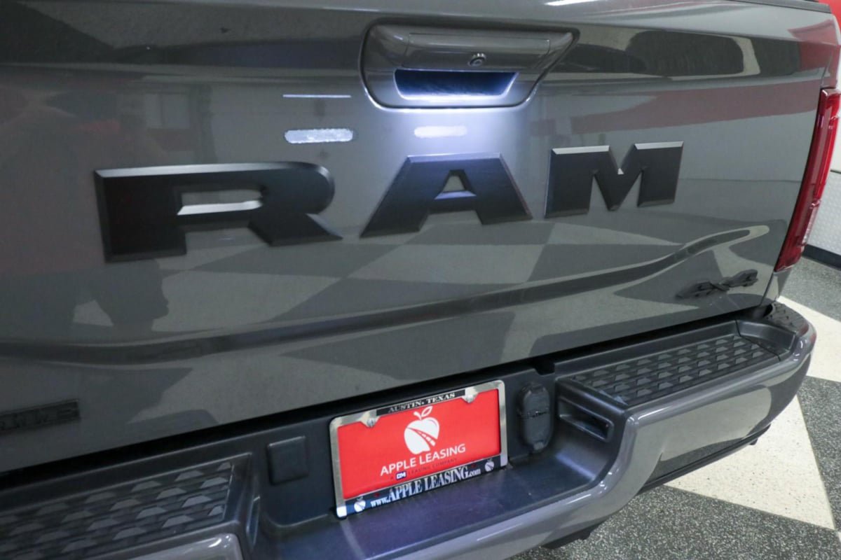 Used 2025 RAM 2500 Laramie w/ Night Edition AWD/4WD image 32