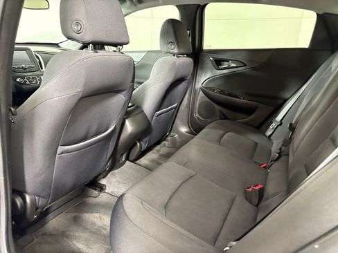 Used 2017 Chevrolet Malibu LS image 35