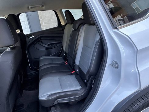 Used 2016 Ford Escape SE AWD/4WD image 26