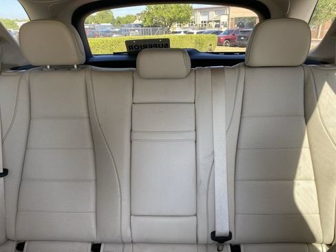 Used 2020 Mercedes-Benz GLE 350 4MATIC image 31