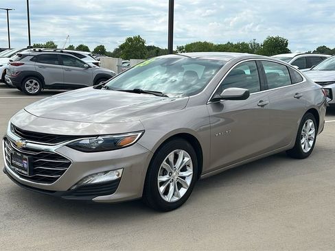 Used 2023 Chevrolet Malibu LT w/ Driver Confidence Package FWD image 8