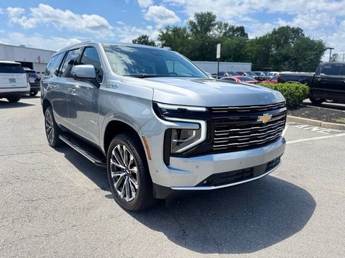 Used 2026 Chevrolet Tahoe High Country w/ Sun And Tow Package AWD/4WD image 9