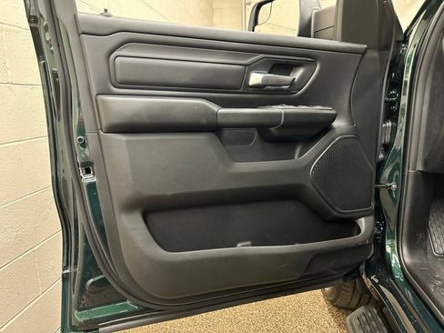 New 2026 RAM 1500 Express AWD/4WD image 13