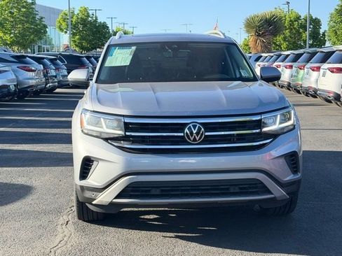 Used 2022 Volkswagen Atlas SEL AWD/4WD image 3