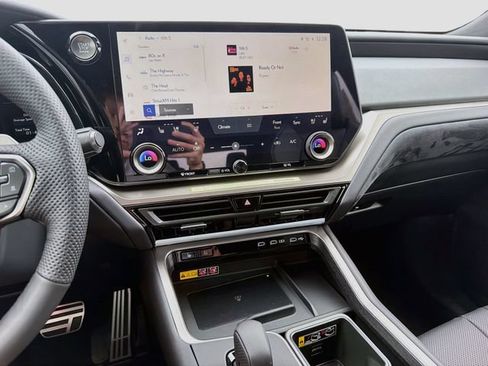 New 2026 Lexus TX 350 AWD image 30