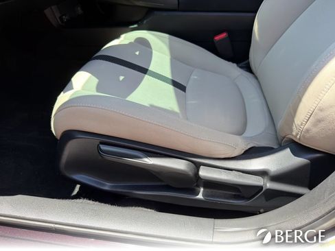 Used 2017 Honda Civic EX image 30