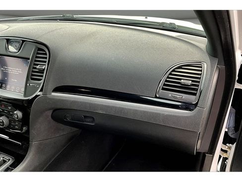 Certified 2022 Chrysler 300 S w/ Comfort Group image 18