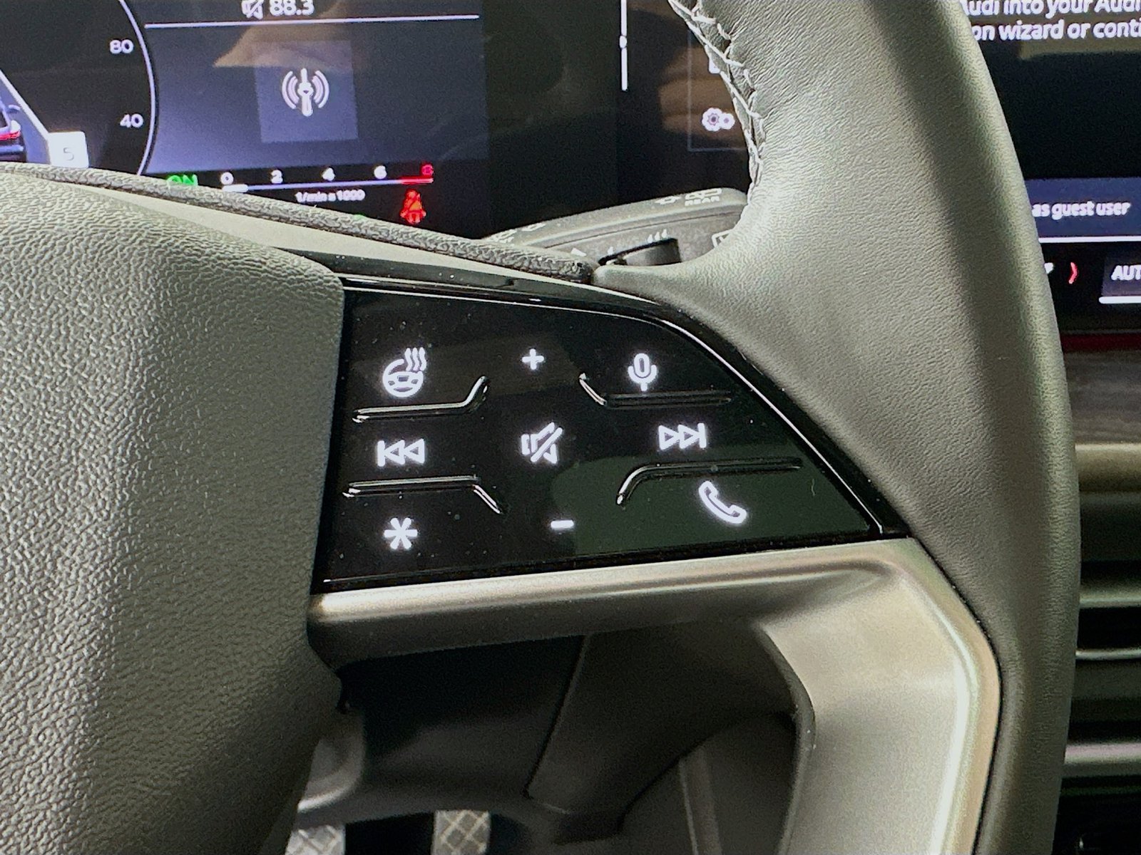 Certified 2025 Audi Q5 Prestige AWD/4WD image 19