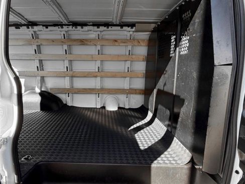 Used 2024 Chevrolet Express 2500 Work Van w/ Driver Convenience Package image 13