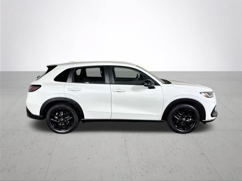 Used 2024 Honda HR-V Sport image 5