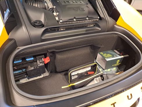 New 2025 Lotus Emira image 23