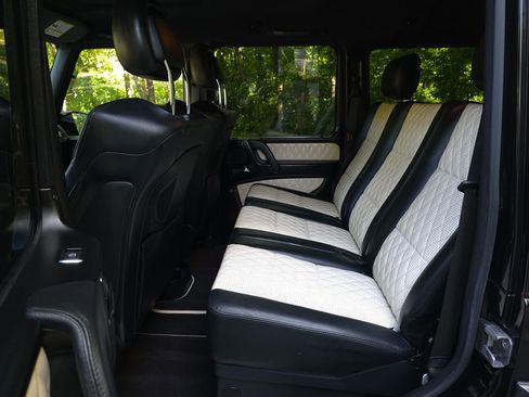 Used 2017 Mercedes-Benz G 63 AMG 4MATIC image 15
