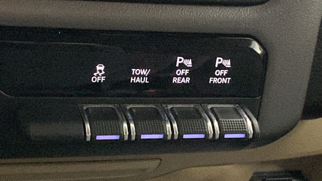 Used 2020 RAM 1500 Big Horn AWD/4WD image 33
