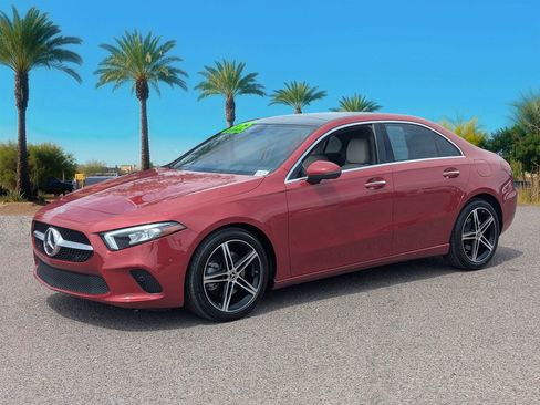 Used 2022 Mercedes-Benz A 220 image 32