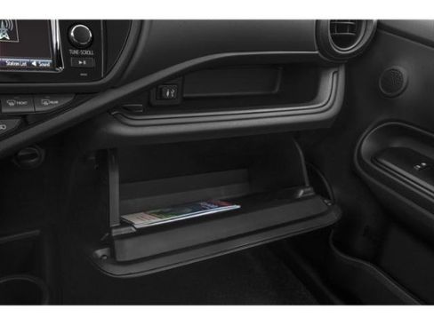 Used 2015 Toyota Prius C Three image 18