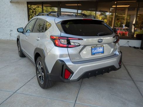 Used 2025 Subaru Crosstrek 2.5i Premium AWD/4WD image 5