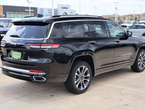 Used 2023 Jeep Grand Cherokee L Overland w/ Luxury Tech Group IV RWD image 6
