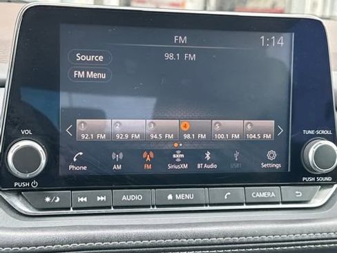 Used 2021 Nissan Rogue SV image 31